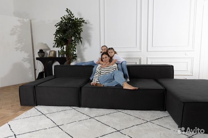 Диван со спальным местом 4400х1800 мм