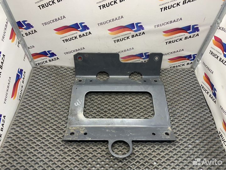 9425280544 Кронштейн воздушного фильтра