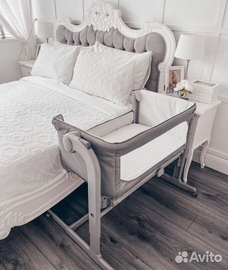 Приставная кроватка Колыбель Chicco Next2Me Magic