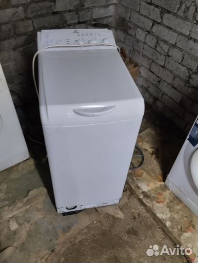 Стиральная машина с вертикальной загрузкой