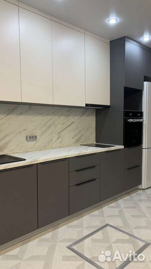 Кухонный гарнитур новый