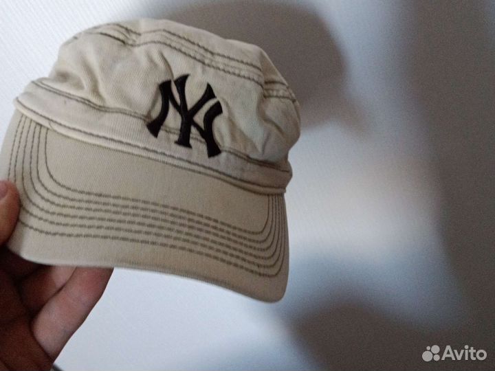 Бейсболка new era