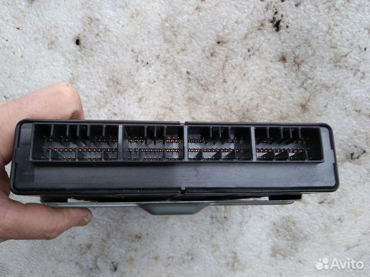 Блок управления двигателем (эбу) Mitsubishi Lancer