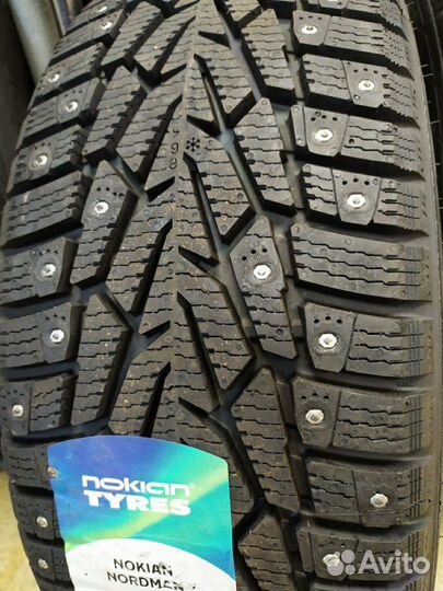 Nokian Tyres Nordman 7 SUV 235/65 R17