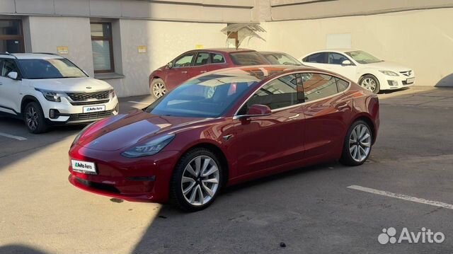 Tesla Model 3 AT, 2018, 69 000 км с пробегом, цена 2900000 руб.