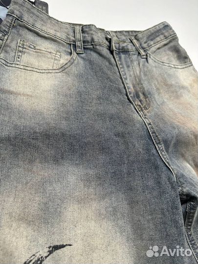 Широкие джинсы Balenciaga Opium Tattoo type