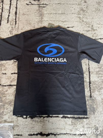 Balenciaga футболка