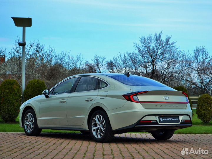 Hyundai Sonata 2.0 AT, 2022