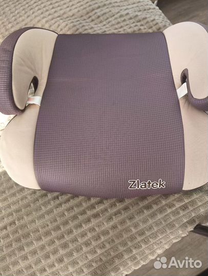 Автокресло бустер