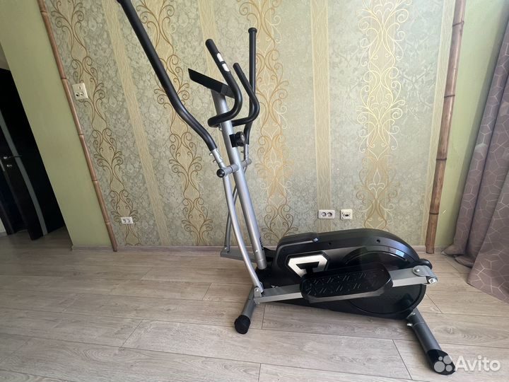 Эллиптический тренажер torneo