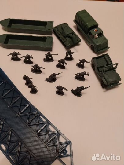 Военная техника, солдатики