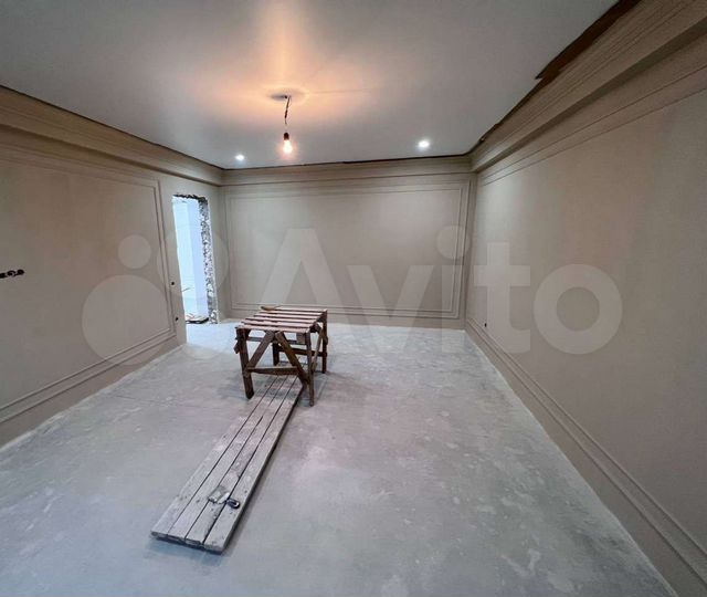 2-к. квартира, 92 м², 8/10 эт.