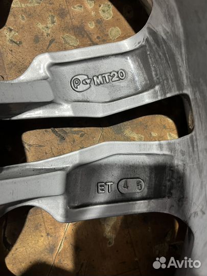 Литые диски r18 5/112