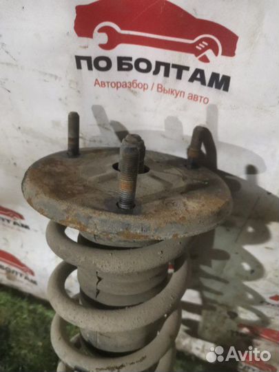 Стойка подвески передняя левая Lexus Gs300 JT153