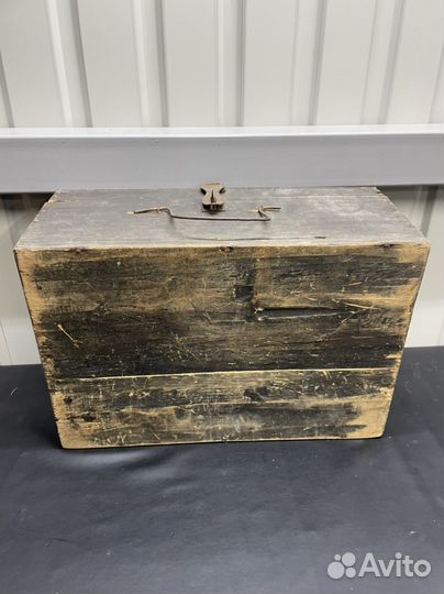 Чемодан деревянный довоенный массив