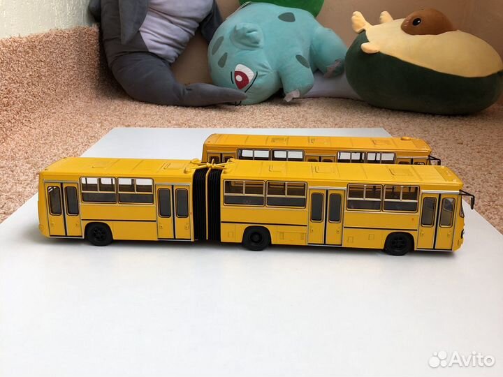 Икарус 260 (1:43)