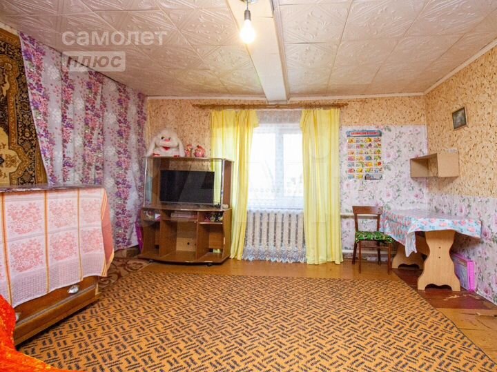 Дом 105 м² на участке 12,8 сот.