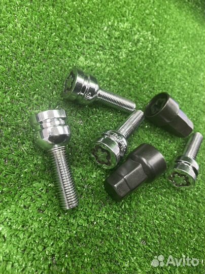 Секретные болты М14*1.5 сфера, длина резьбы 45мм