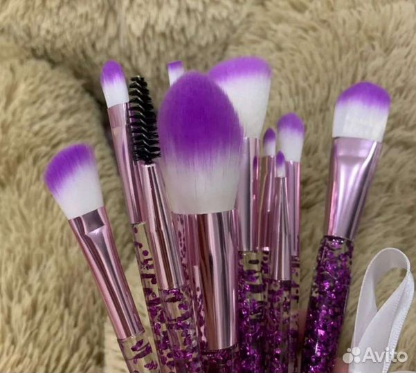Кисти для макияжа новые