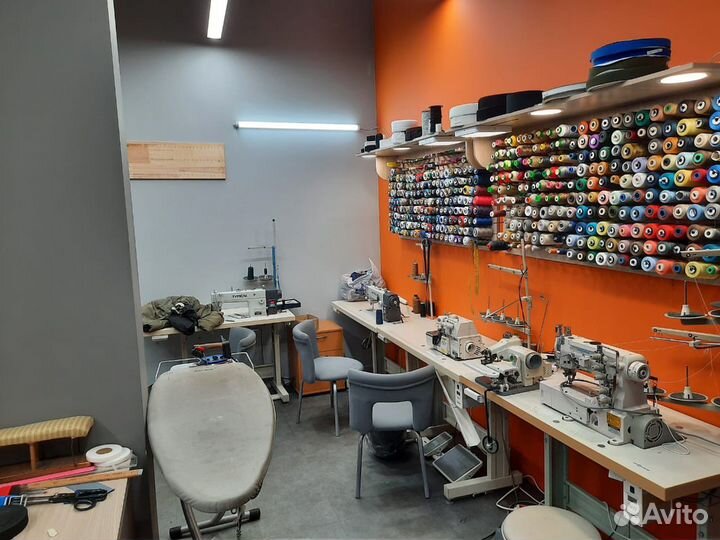 Швея универсал