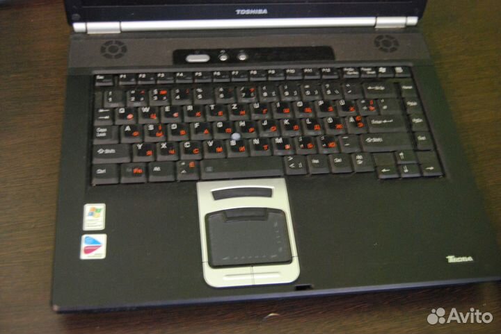 Ноутбук Toshiba Tecra S2