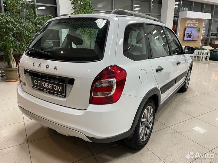 LADA Granta 1.6 МТ, 2022, 29 372 км