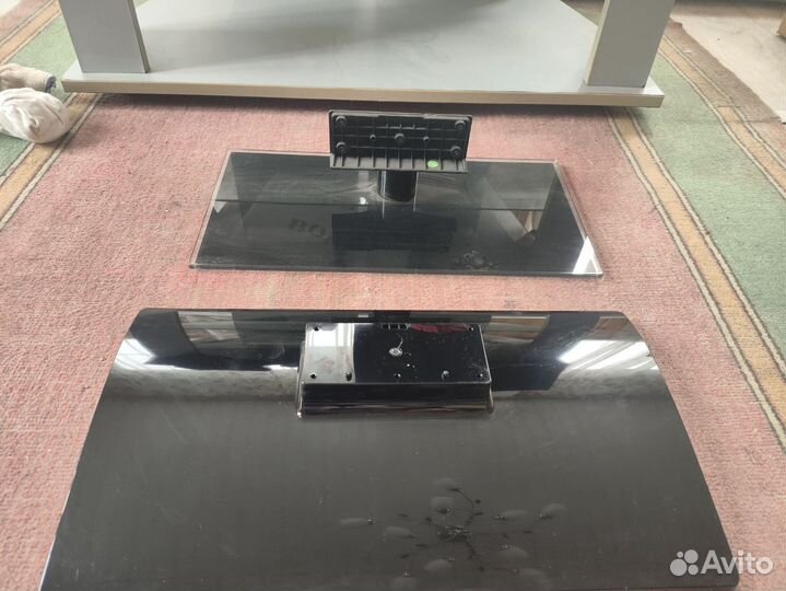 Ношки от телевизора