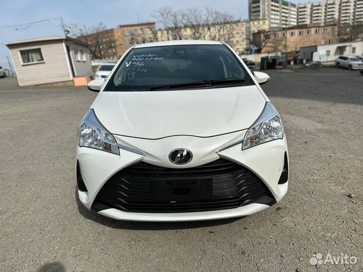 Toyota Vitz 1.0 CVT, 2018, 63 000 км