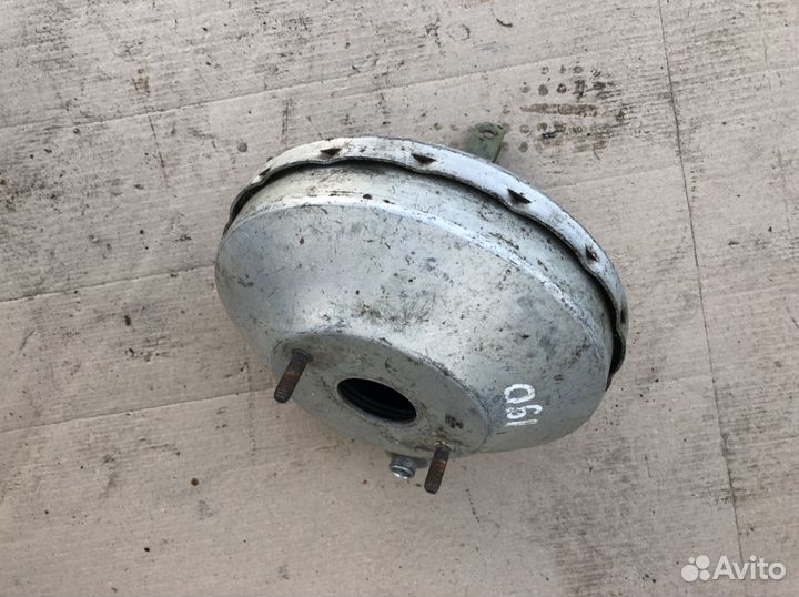 Тормозной вакуум на Мерседес С190