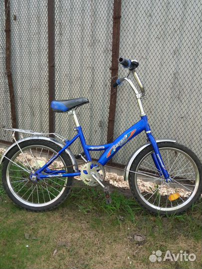 Велосипед детский 18 дюймов бу в хорошем состоянии