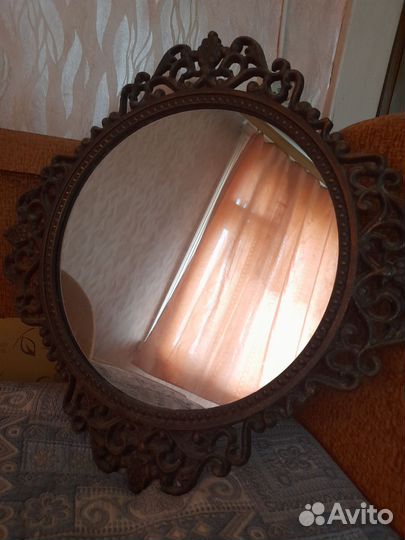 Зеркало настенное