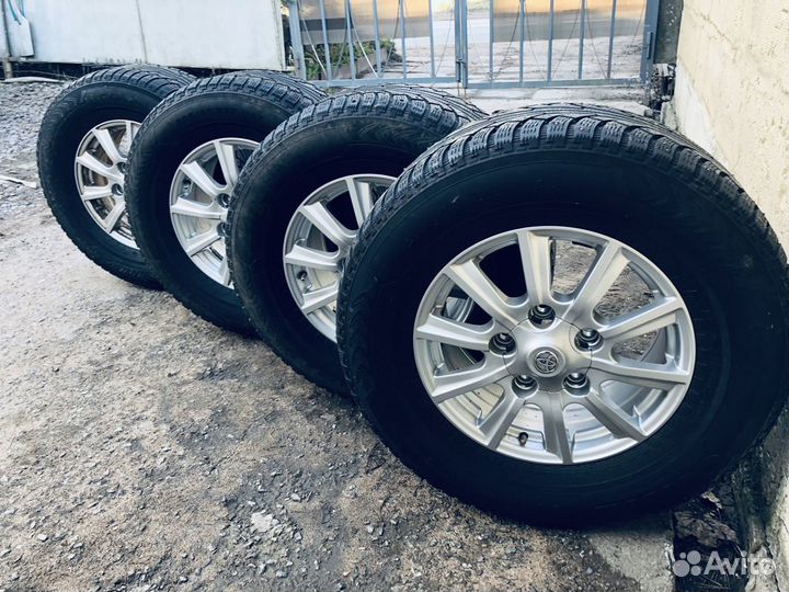 Комплект Дисков на Toyota Land cruiser 200