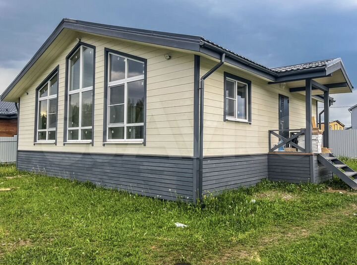 Дом 93 м² на участке 3 сот.