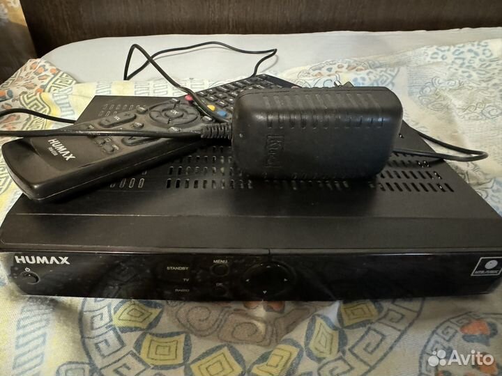 Спутниковый ресивер Humax vahd-3100S