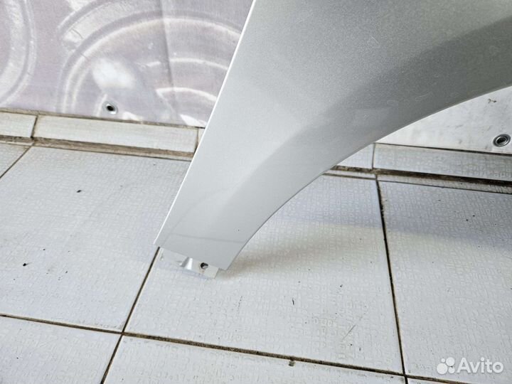 Крыло переднее правое Volkswagen Passat b7