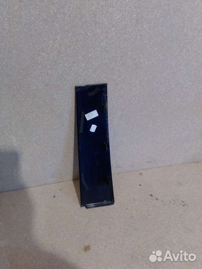 Накладка задней левой двери Skoda Roomster