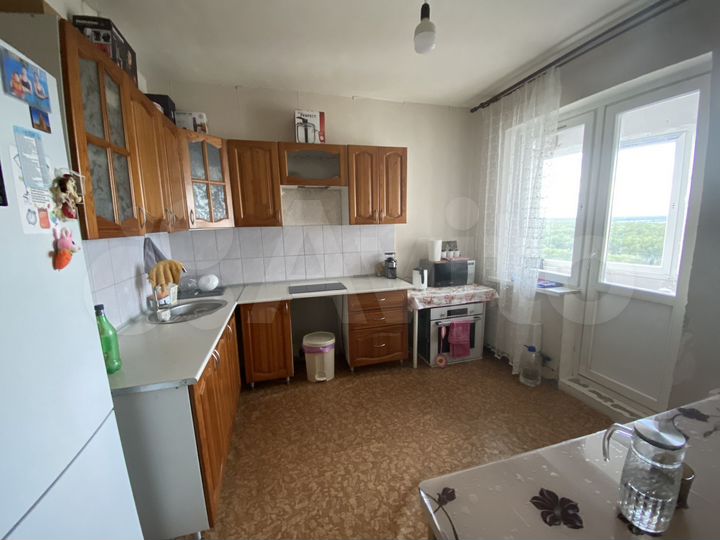 3-к. квартира, 90 м², 15/24 эт.