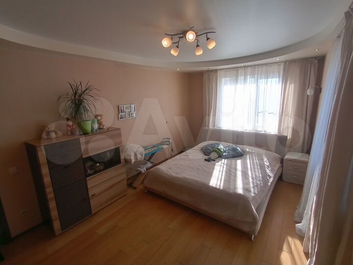 3-к. квартира, 84 м², 9/25 эт.