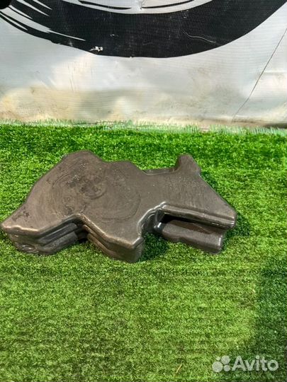 Уплотнитель крыла передний левый Toyota C-Hr NGX50