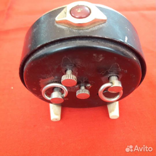 Часы будильник СССР