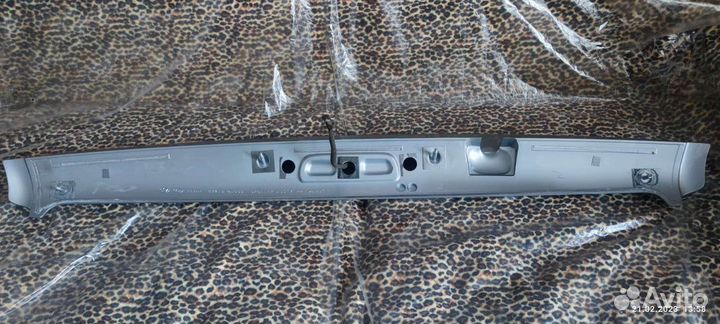 Спойлер на Hyundai Grand Starex