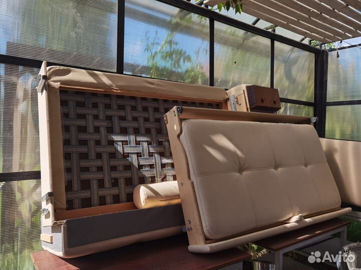 Диван угловой кожзам(разобран)