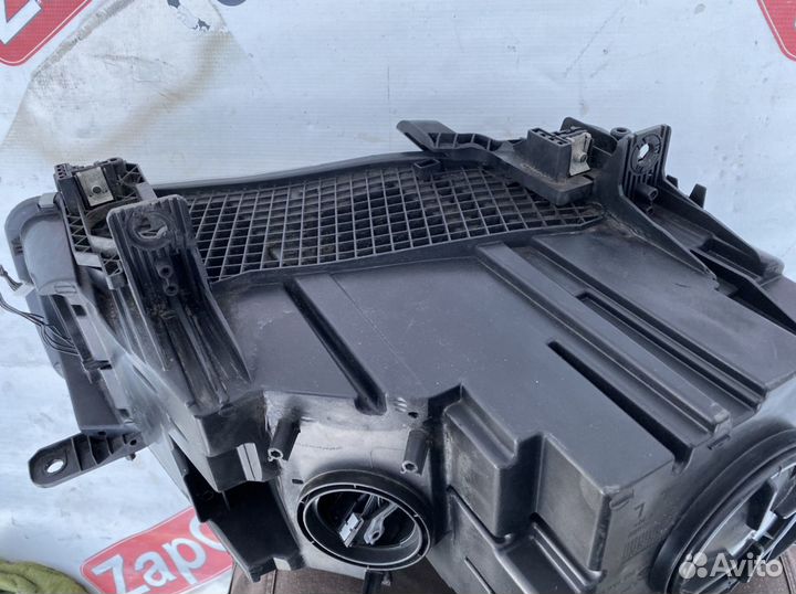 BMW X5 f15 фара левая LED