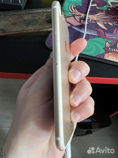 iPhone 7, 32 ГБ