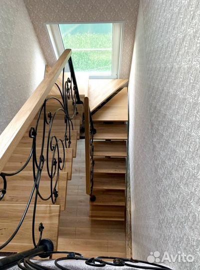 Перила деревянные с монтажем