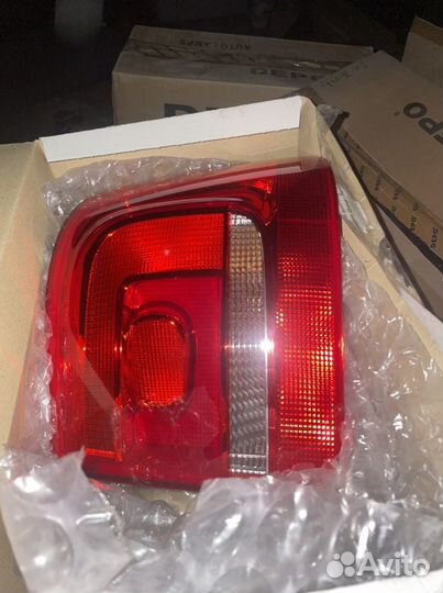 Фонарь задний правый Volkswagen Touran 2011-2015