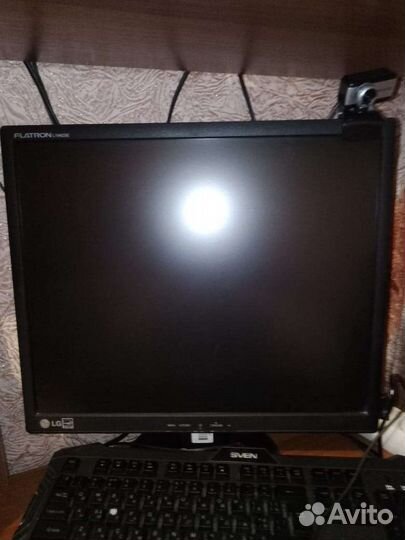 Монитор LG Комп. Клавиатура. Колонки