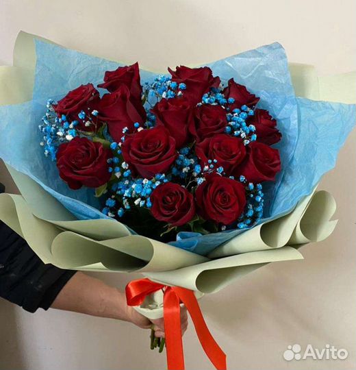 Букет из красных роз (цветы оптом и в розницу)