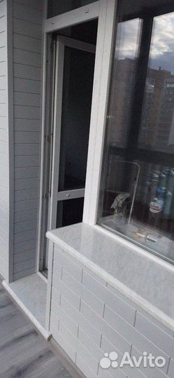 Остекление балкона монтаж