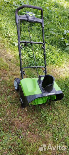 Снегоуборочная машина